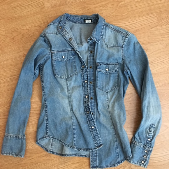 JCrew Vintage Denim Jacket - Picture 1 of 3